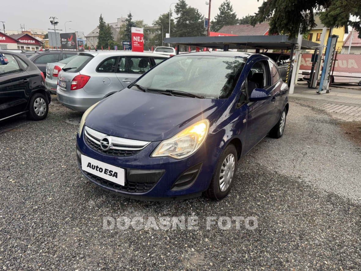 2012 Opel CORSA