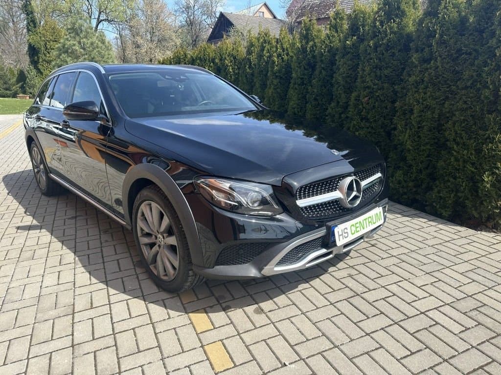 2019 Mercedes-Benz E-CLASS
