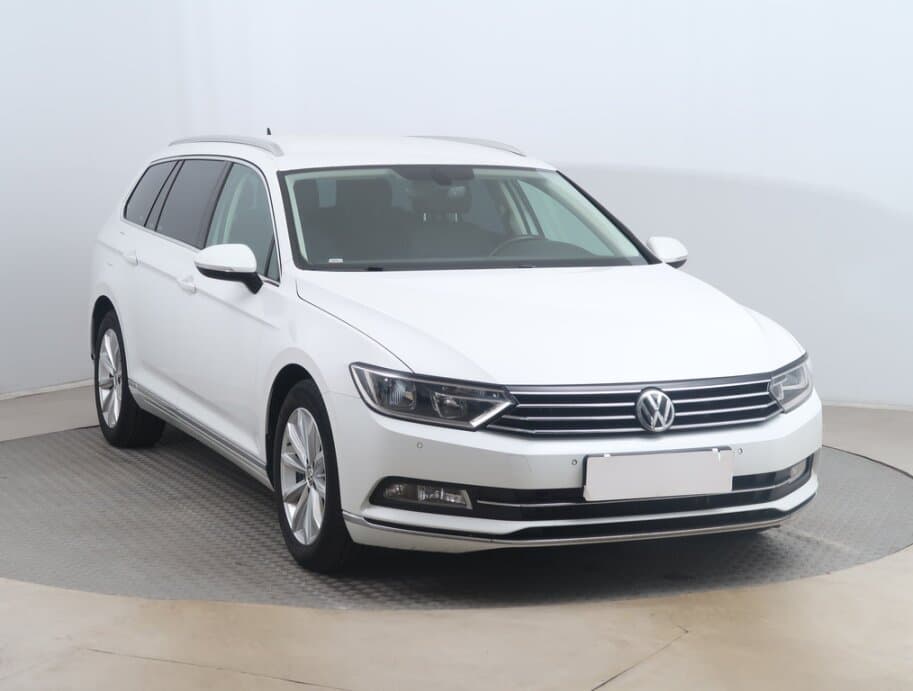 2018 Volkswagen PASSAT