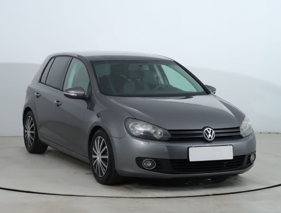 2010 Volkswagen GOLF