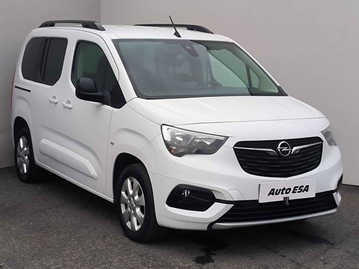 2022 Opel COMBO