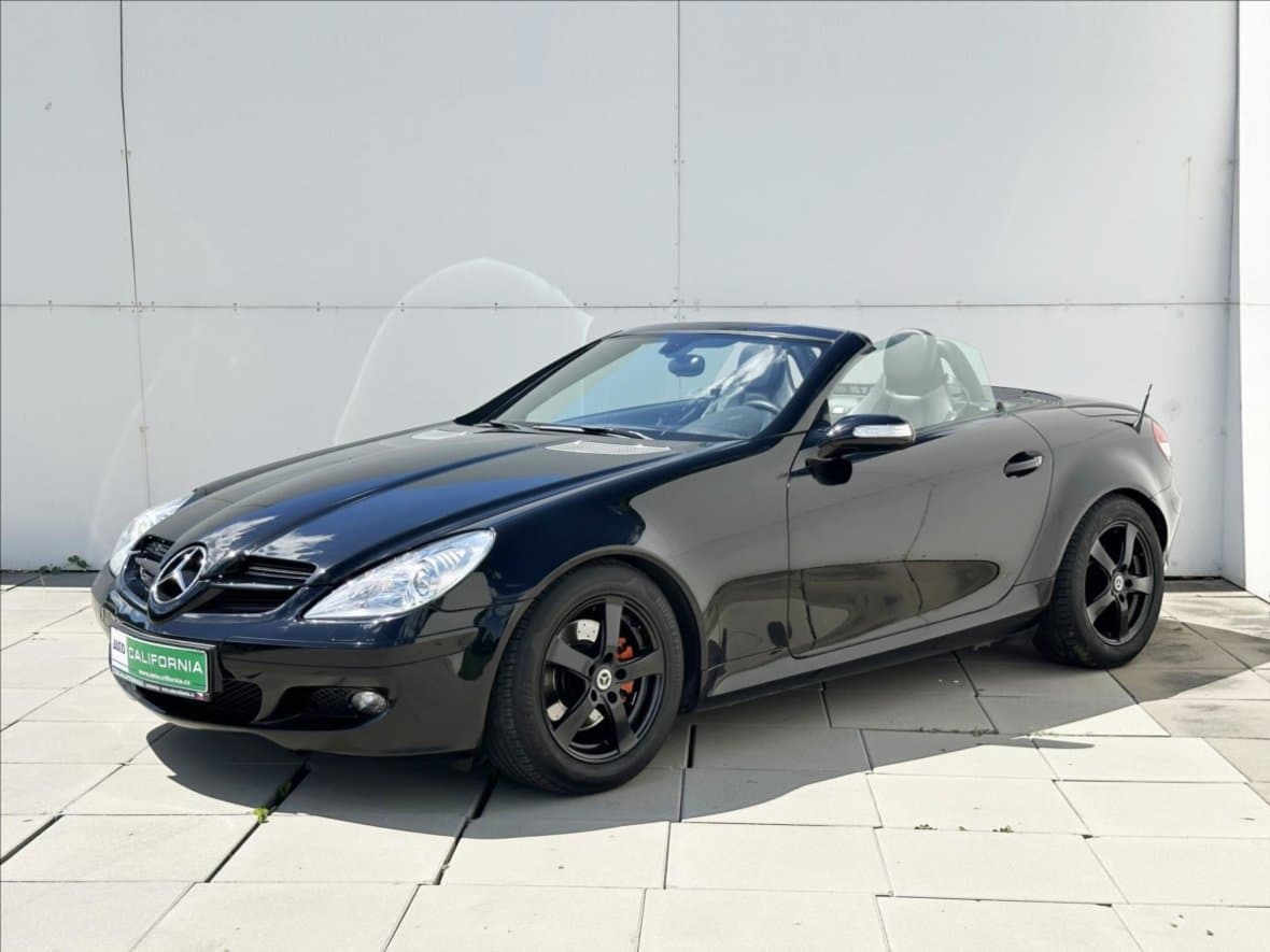 2005 Mercedes-Benz SLK