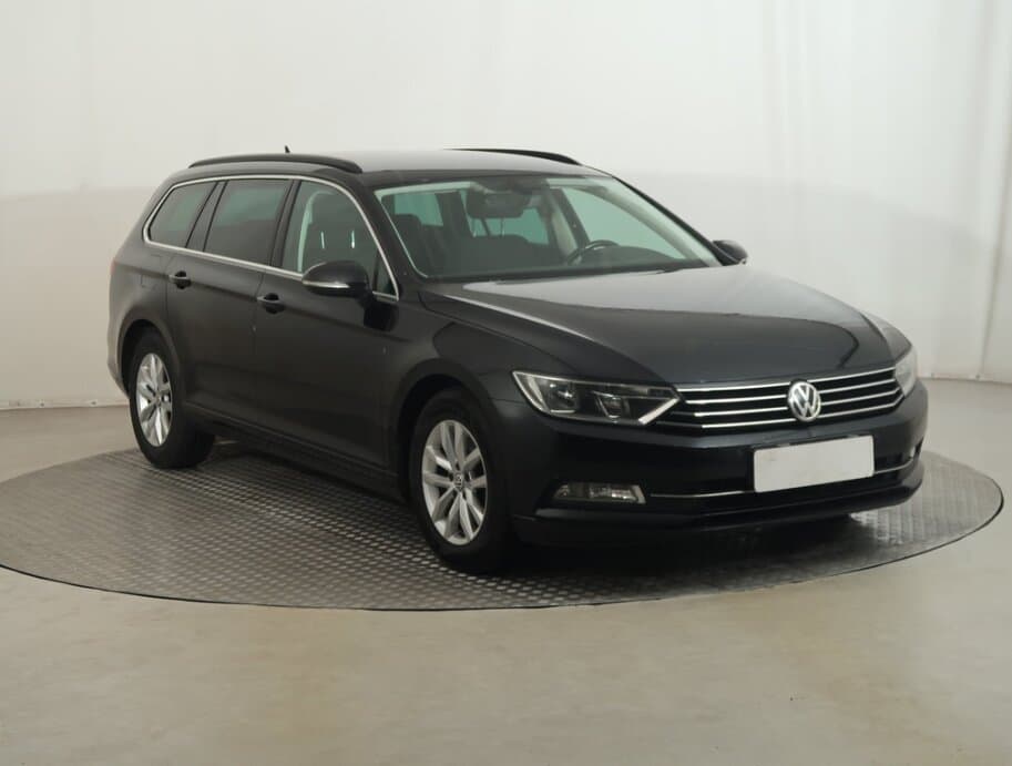 2016 Volkswagen PASSAT