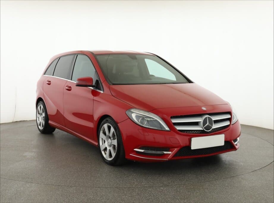 2013 Mercedes-Benz B-CLASS