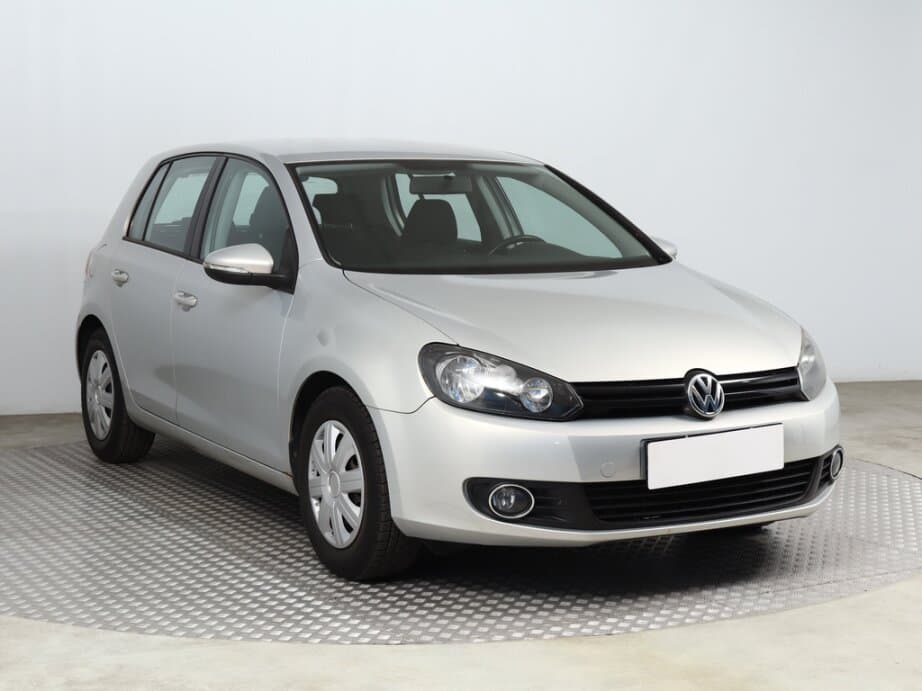 2010 Volkswagen GOLF