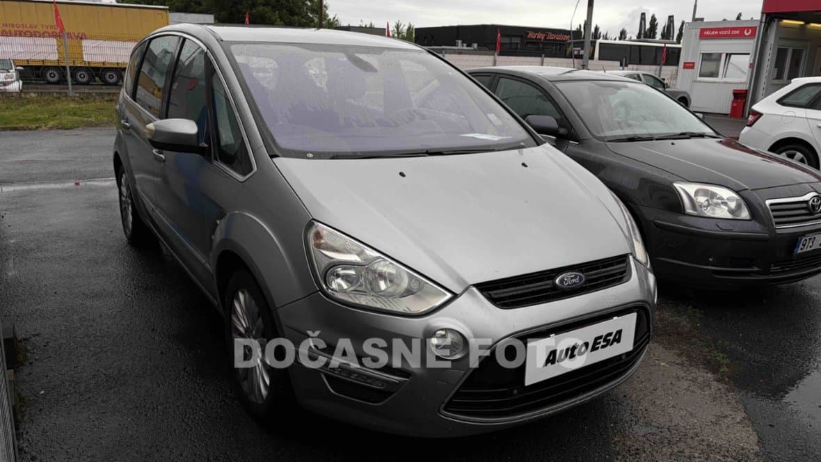 2012 Ford S-MAX
