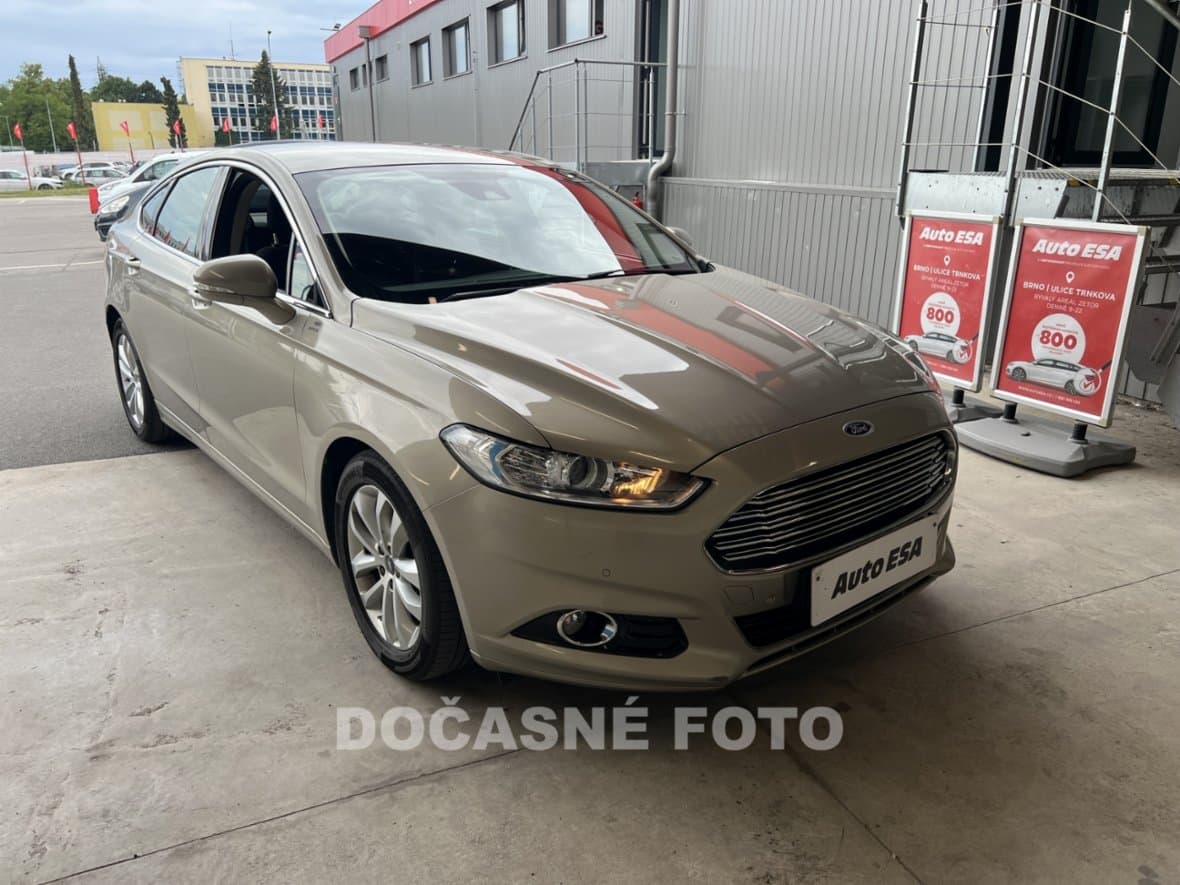 2015 Ford MONDEO