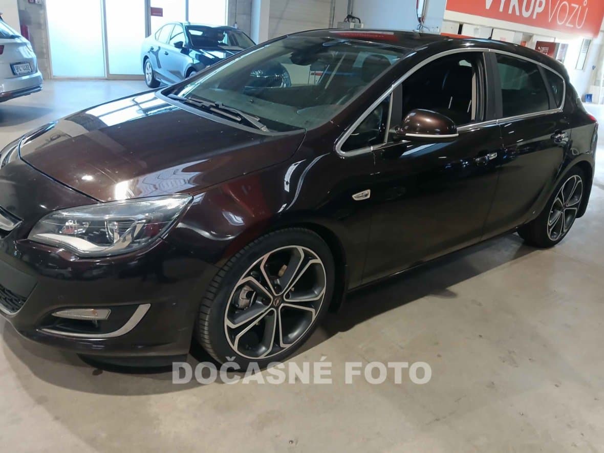 2013 Opel ASTRA