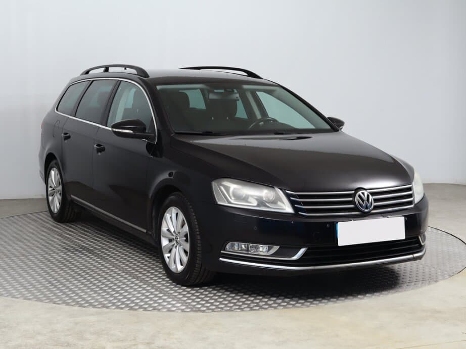 2012 Volkswagen PASSAT