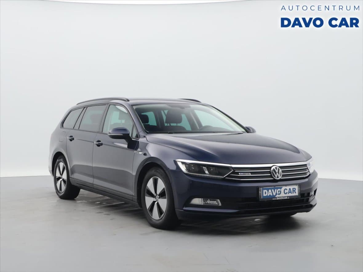 2015 Volkswagen PASSAT