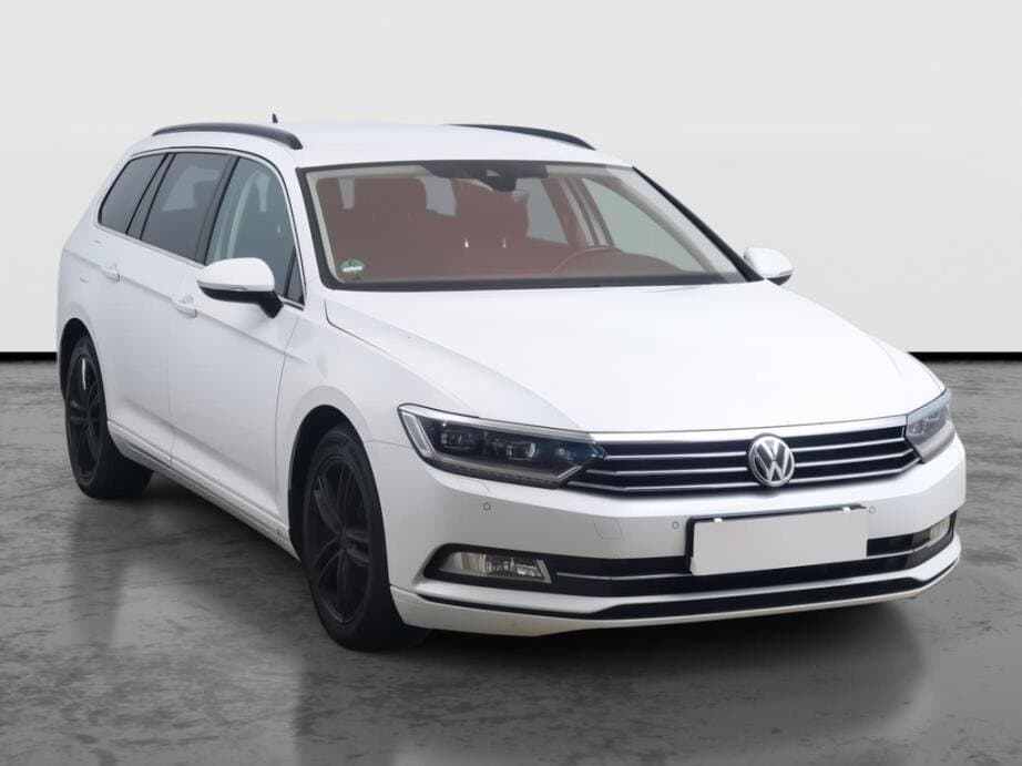 2018 Volkswagen PASSAT