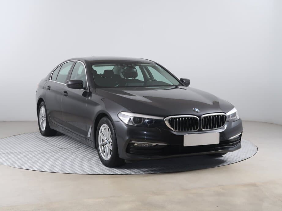 2018 BMW 5-SERIES