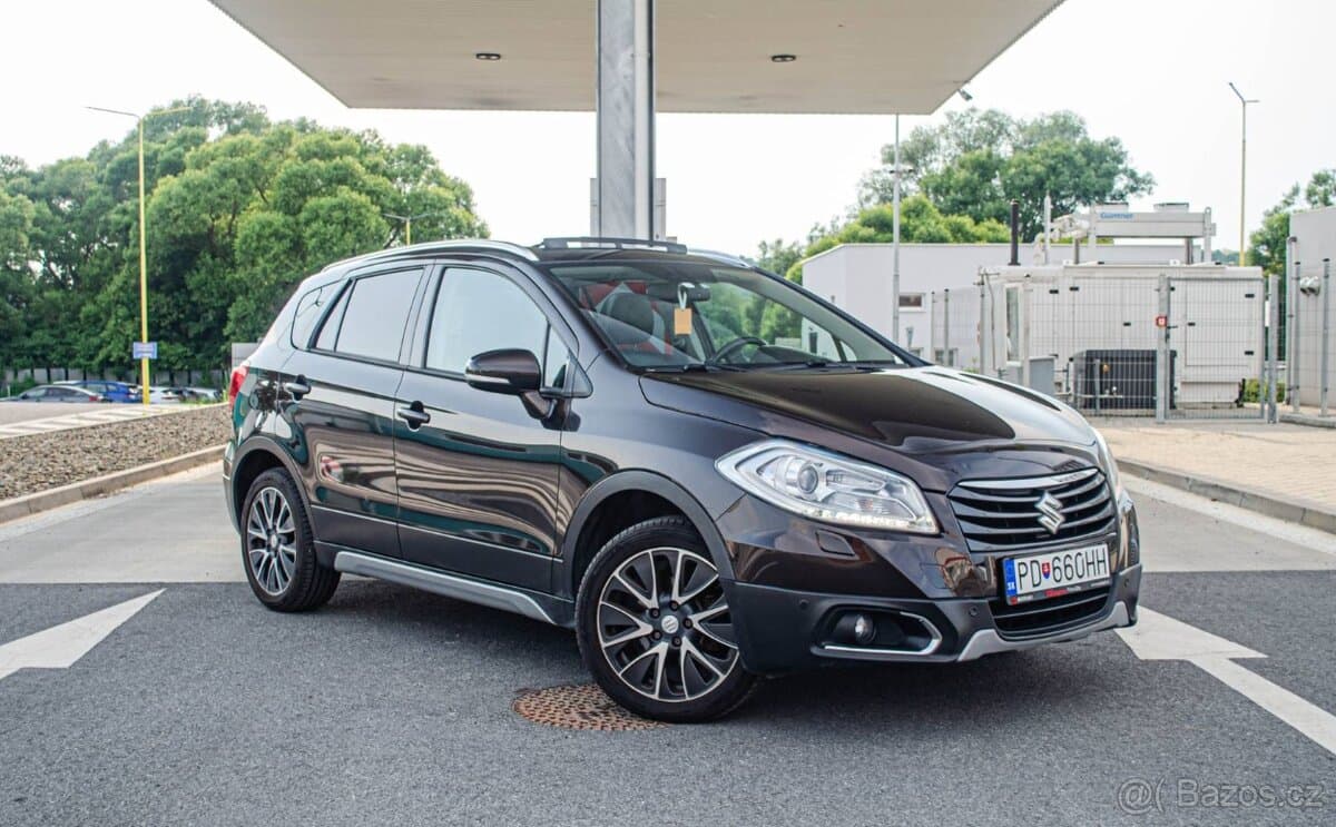 2013 Suzuki S-CROSS