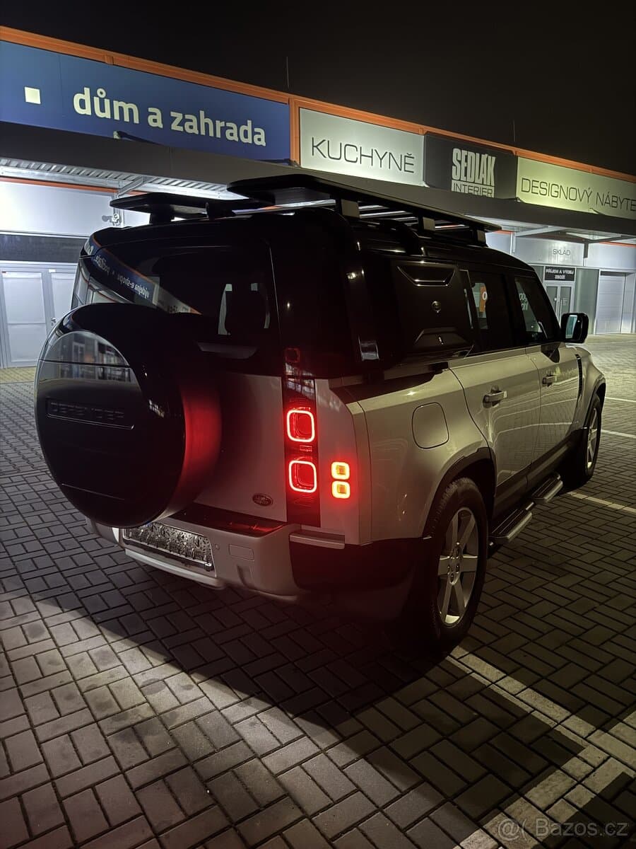 2020 Land Rover DEFENDER