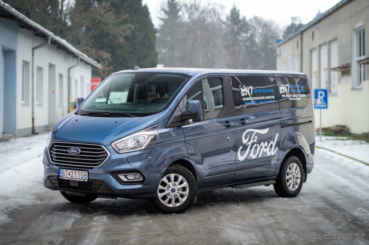 2022 Ford TOURNEO