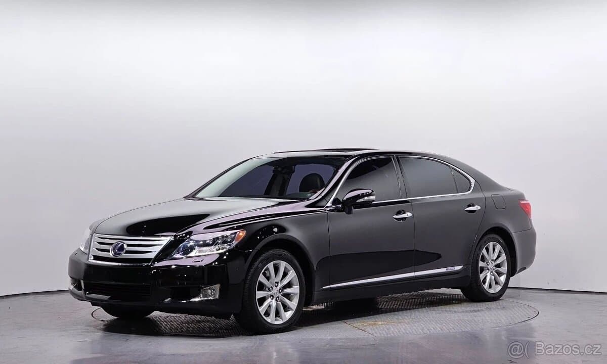 2012 Lexus LS