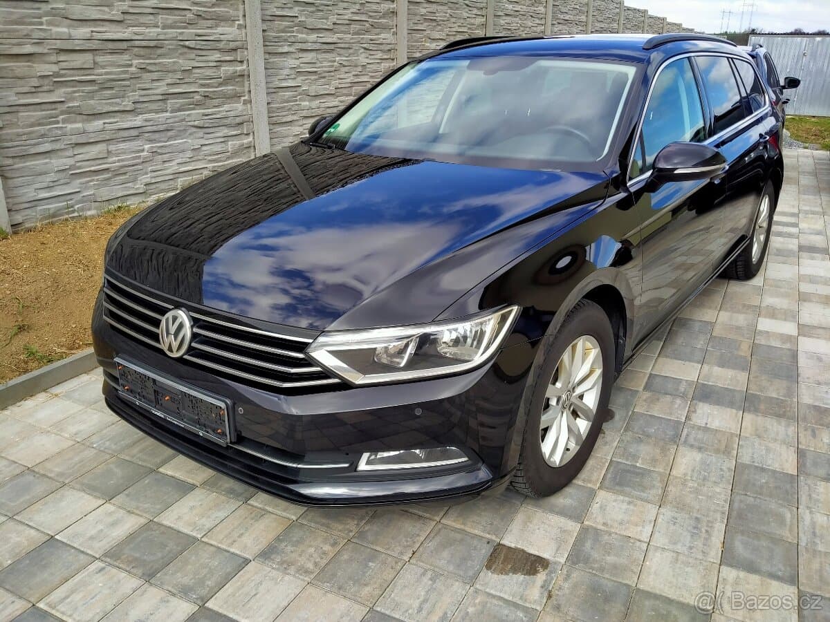 2016 Volkswagen PASSAT