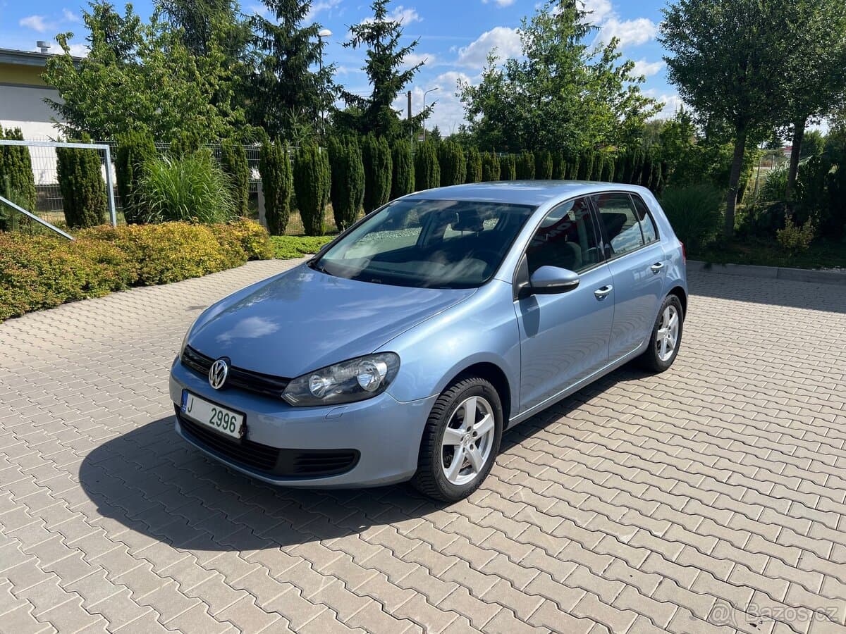 2011 Volkswagen GOLF