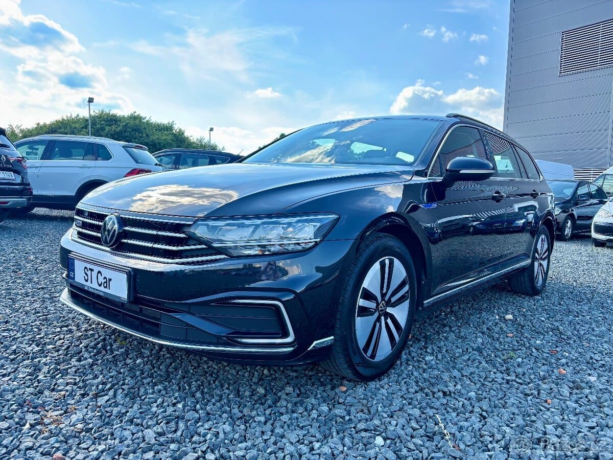 2022 Volkswagen PASSAT