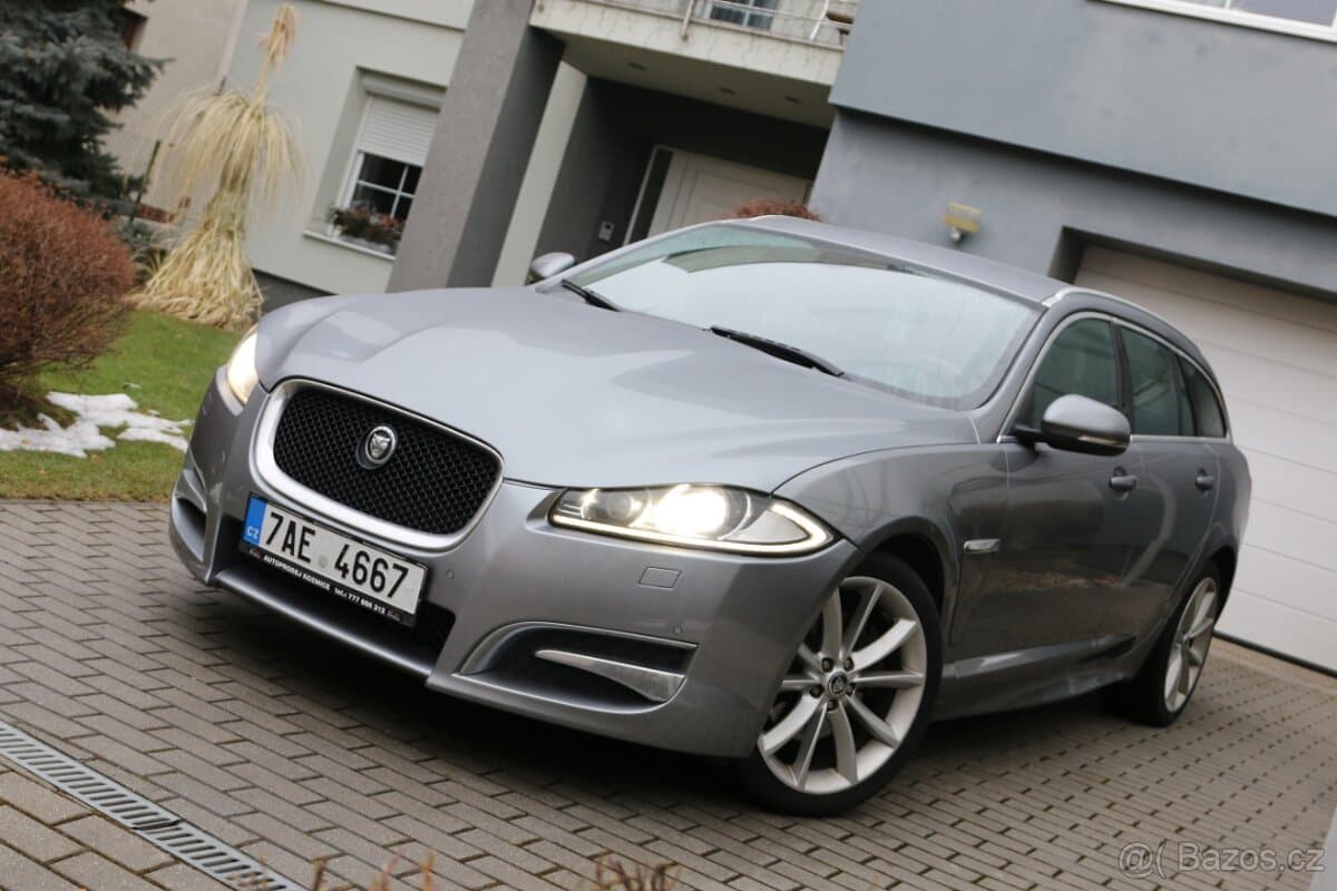 2012 Jaguar XF