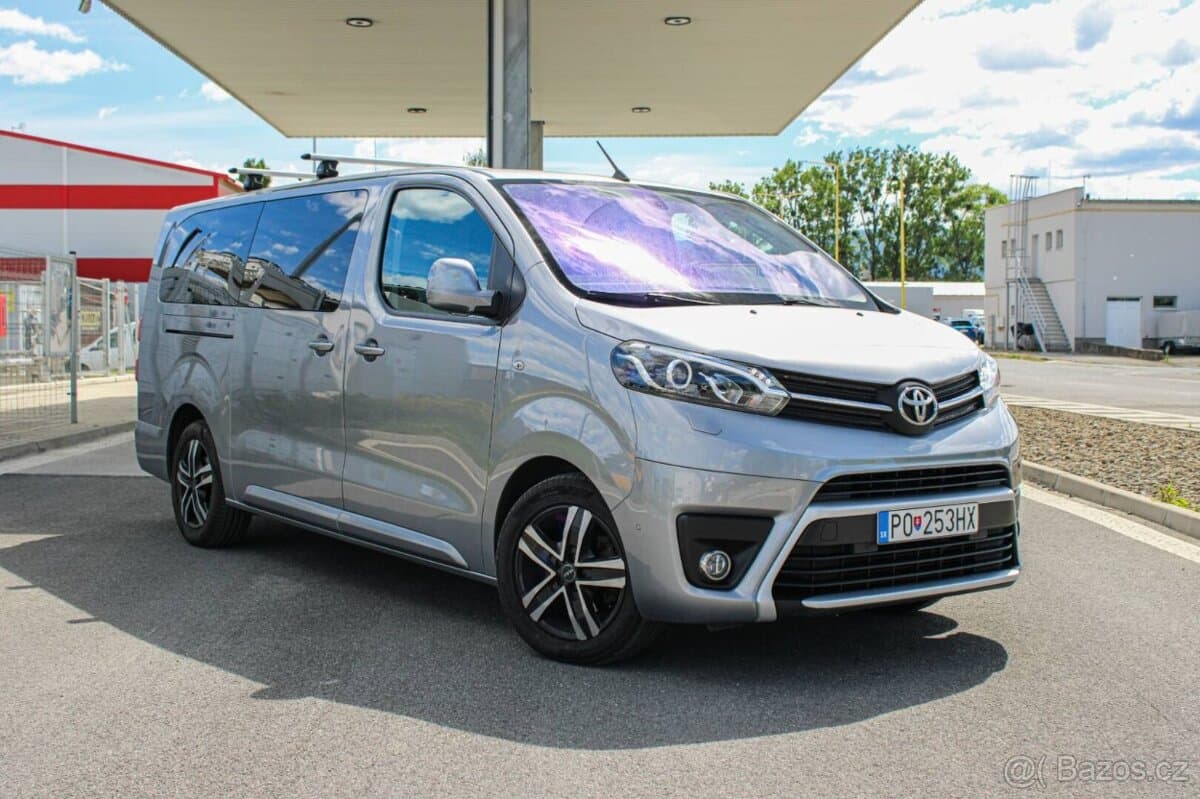 2021 Toyota PROACE
