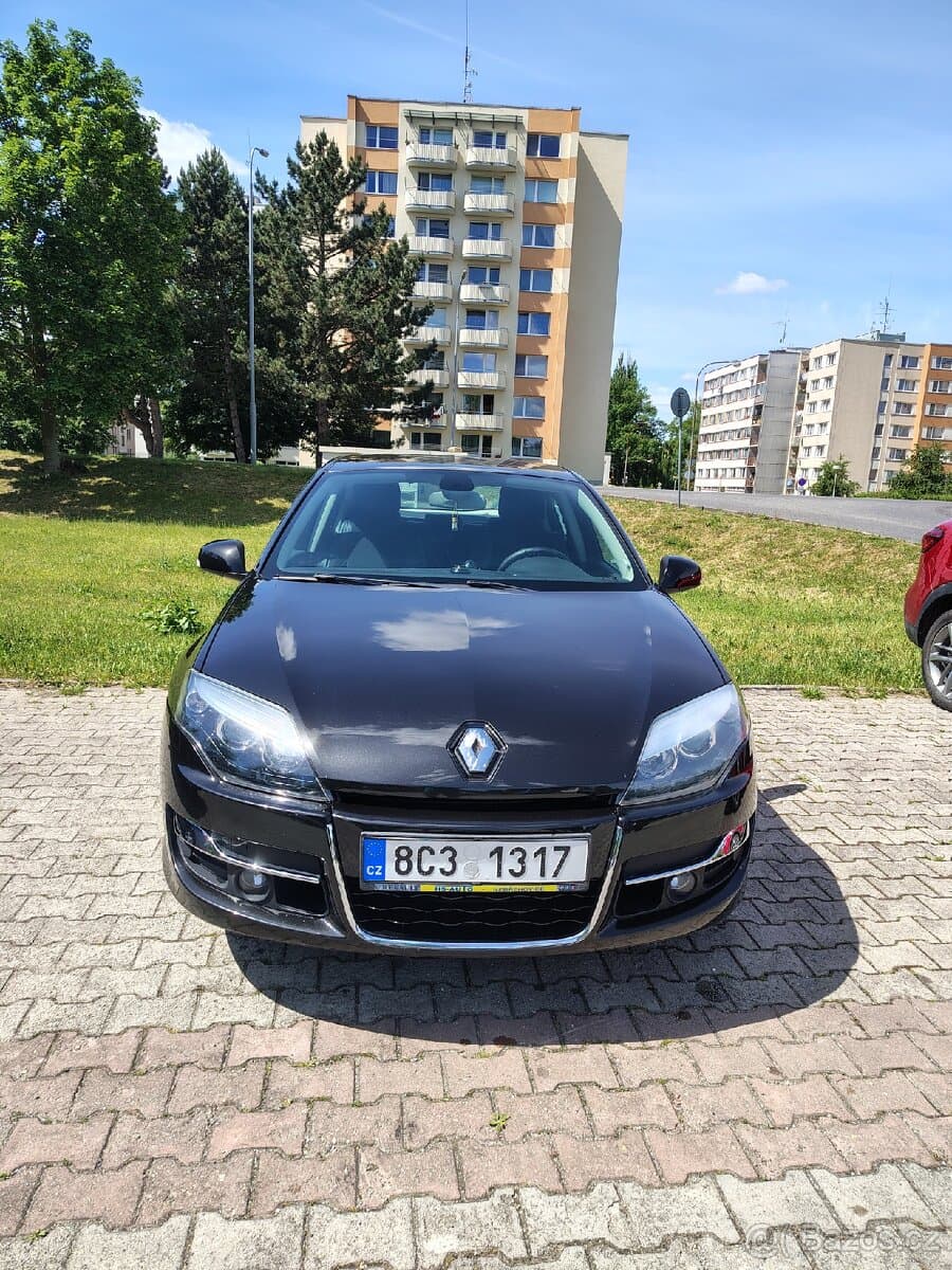 2013 Renault LAGUNA