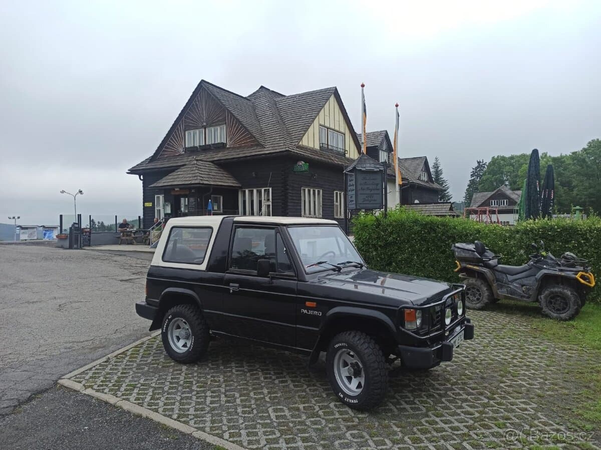1982 Mitsubishi PAJERO
