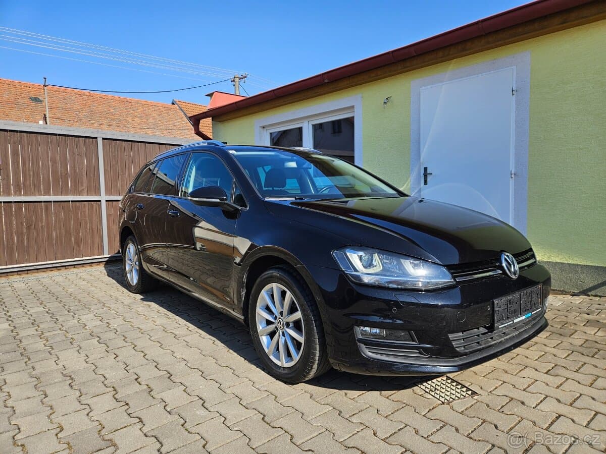 2013 Volkswagen GOLF