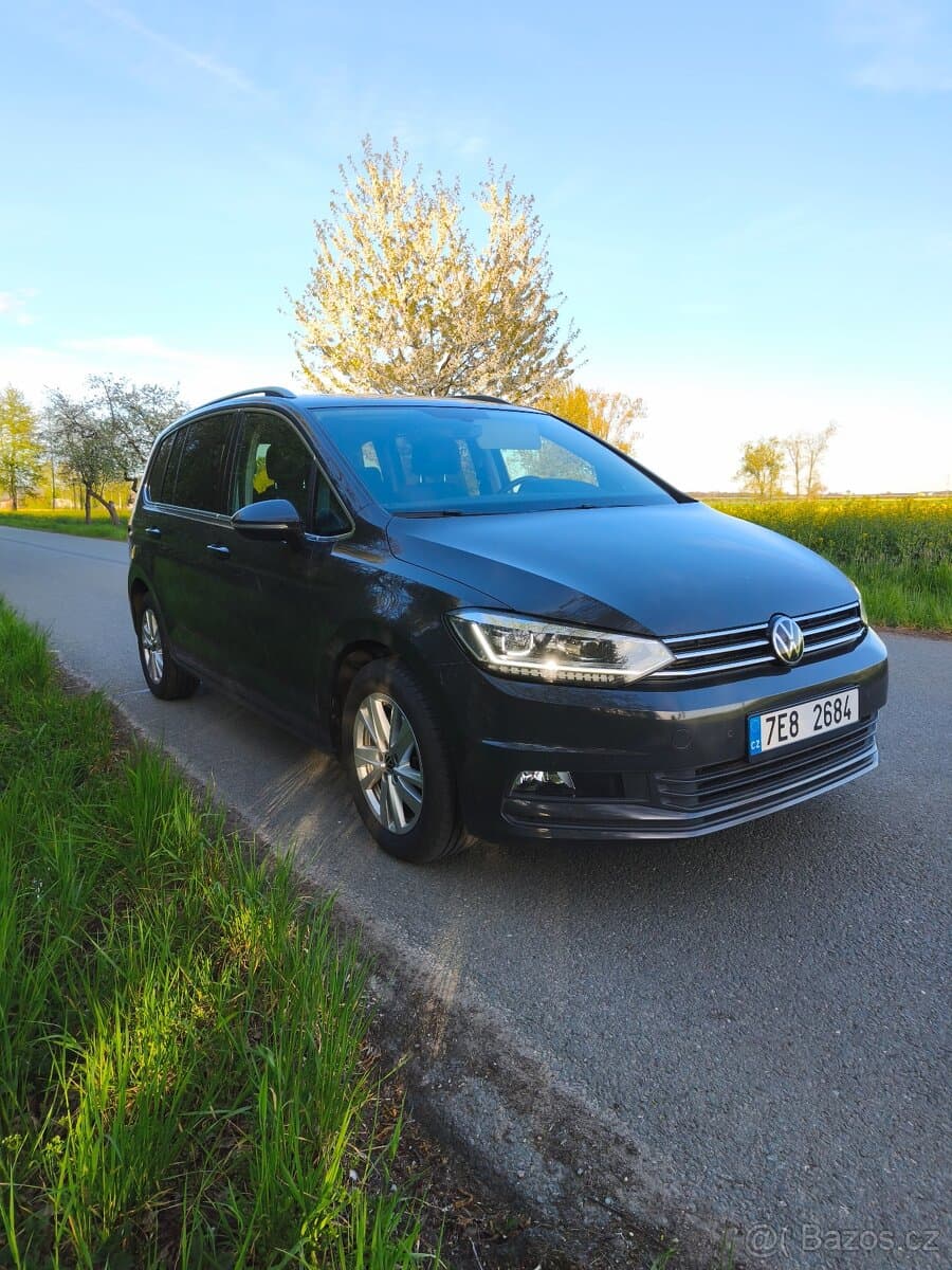 2021 Volkswagen TOURAN
