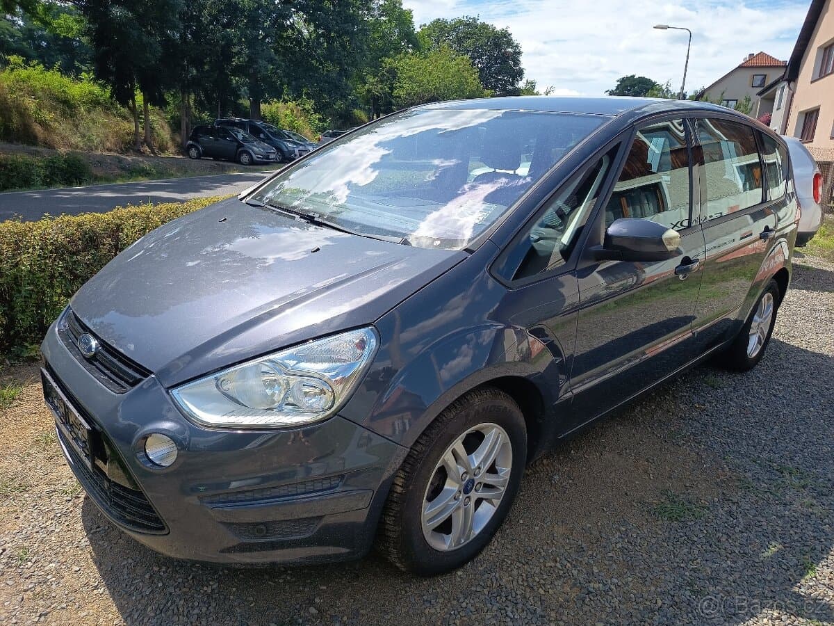 2011 Ford S-MAX