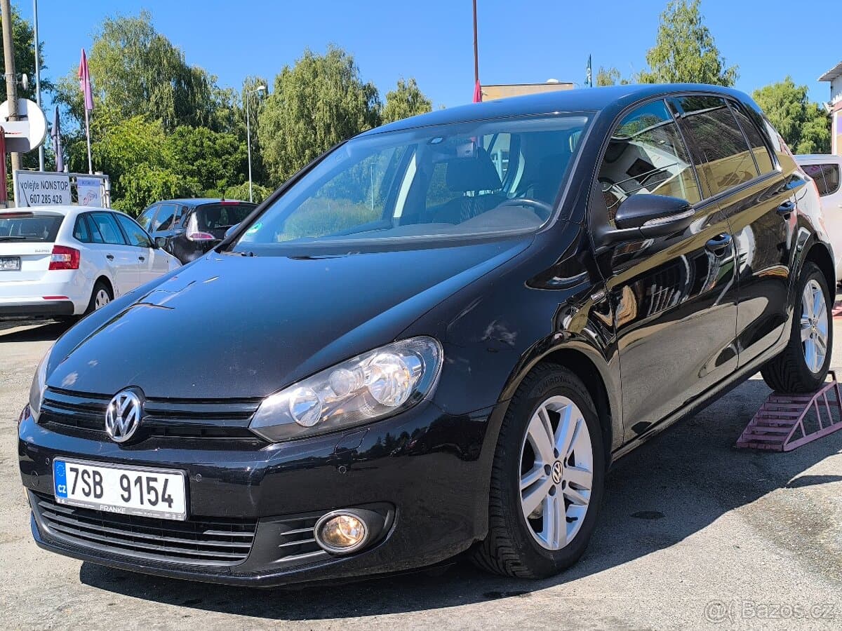 2012 Volkswagen GOLF