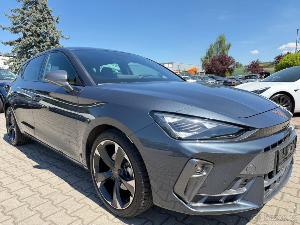 2025 Cupra LEON