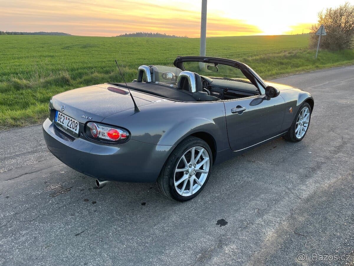 2006 Mazda MX-5