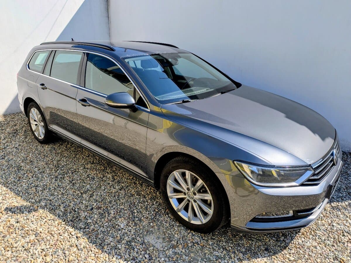 2017 Volkswagen PASSAT