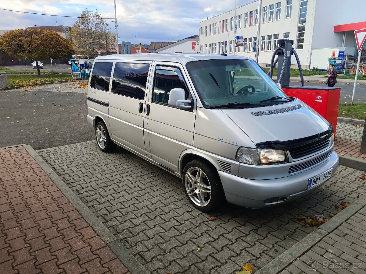 2002 Volkswagen MULTIVAN