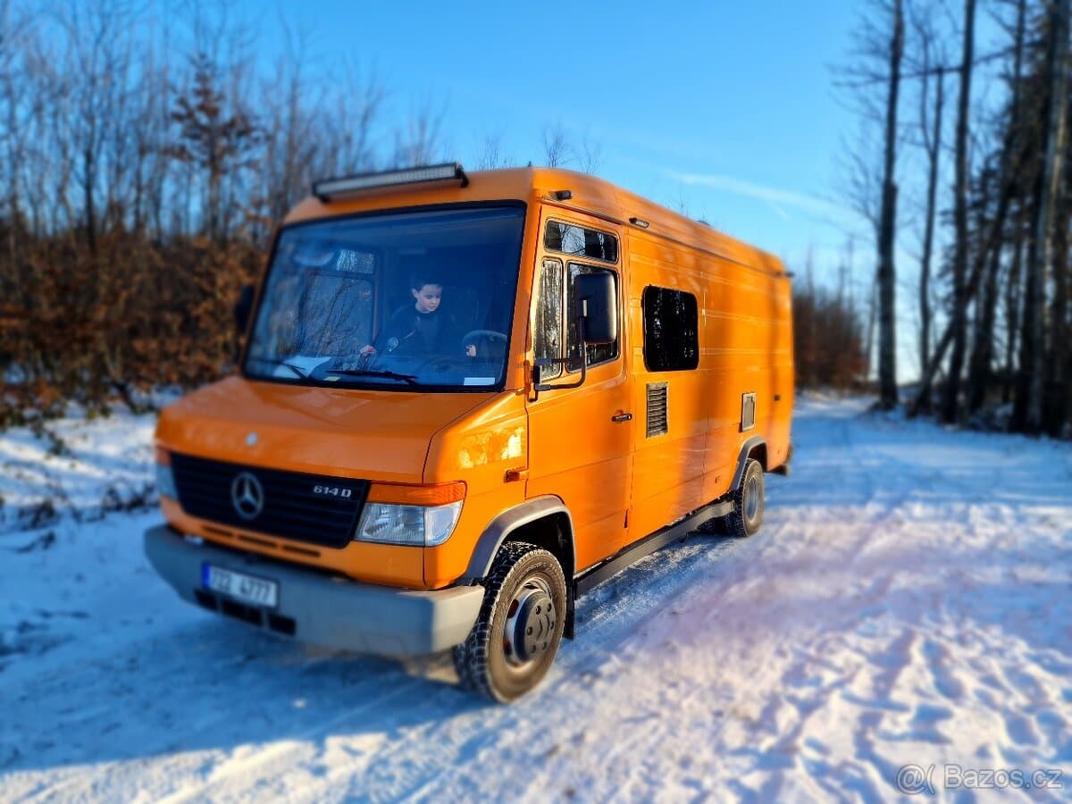 2004 Mercedes-Benz OSTATNÍ