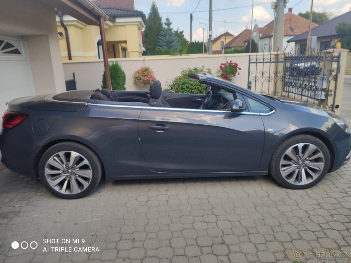 2013 Opel CASCADA