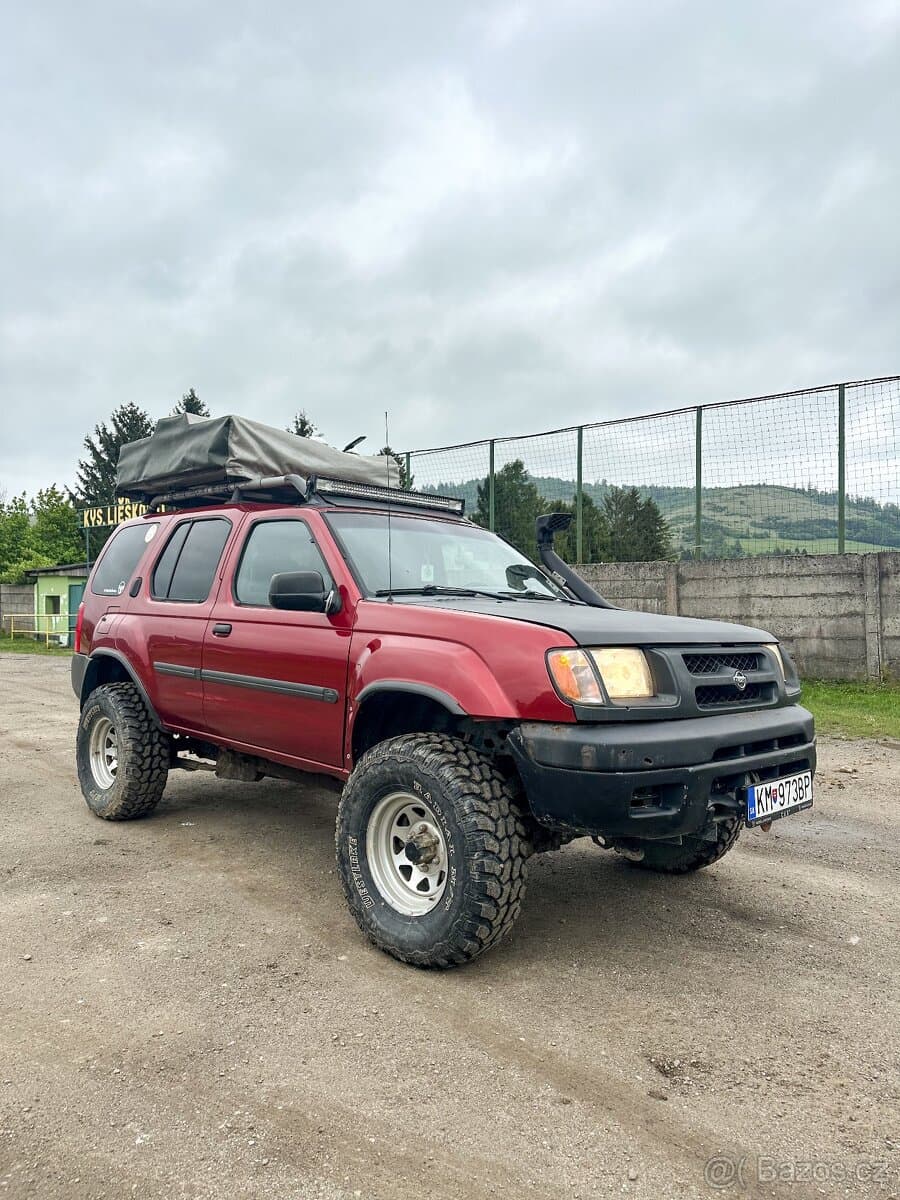 2001 Nissan OSTATNÍ