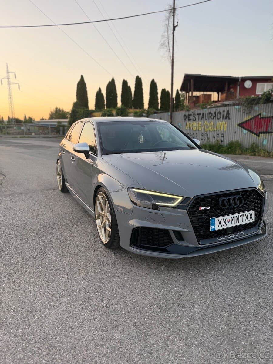 2018 Audi RS3