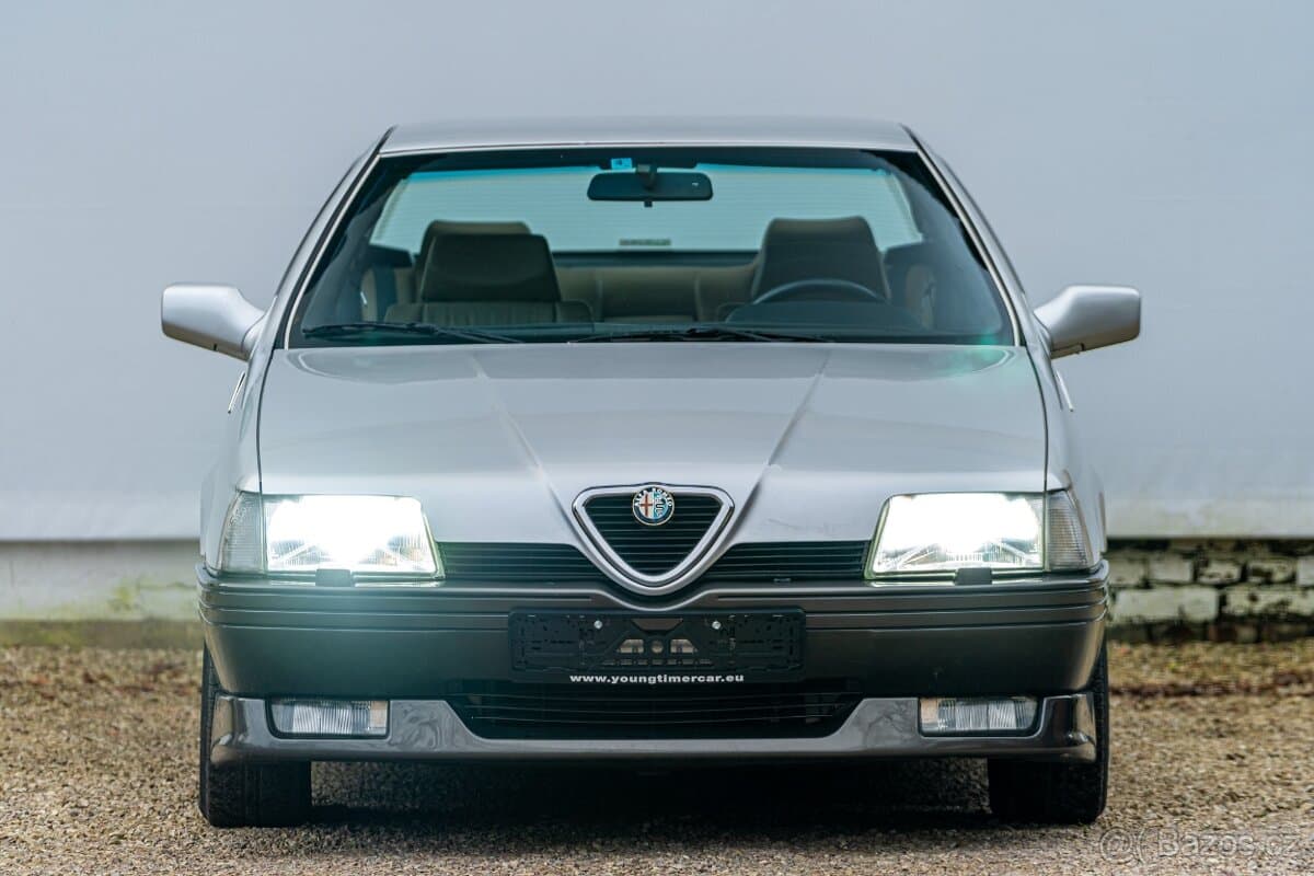 Alfa Romeo 164