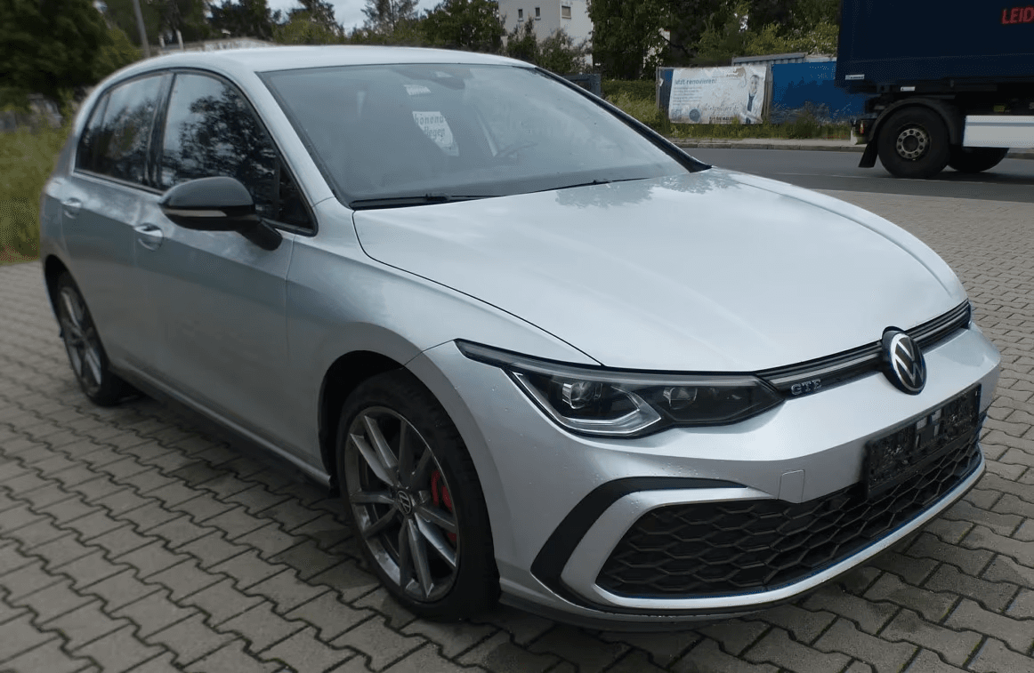 2022 Volkswagen GOLF