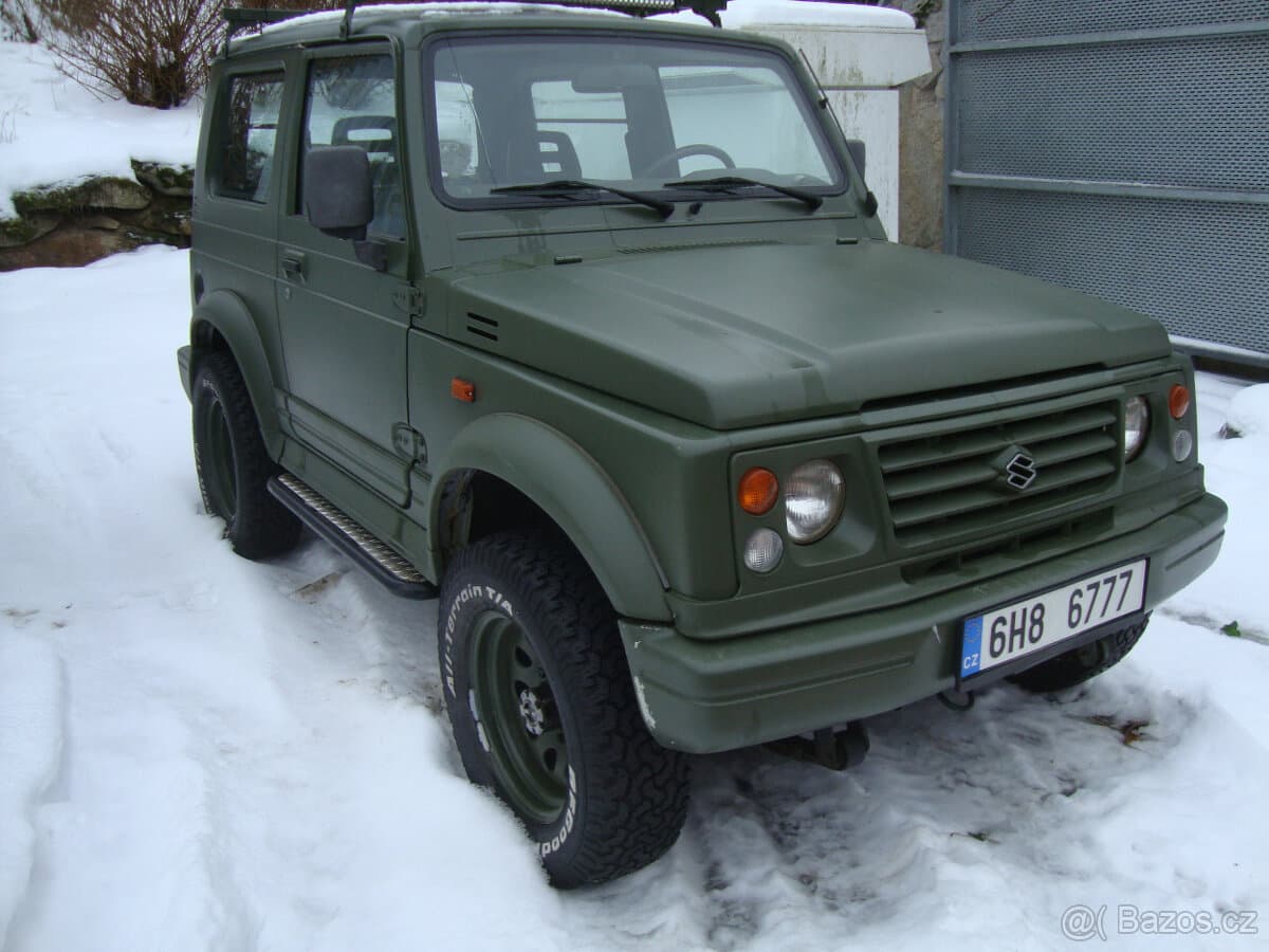 Suzuki SAMURAI