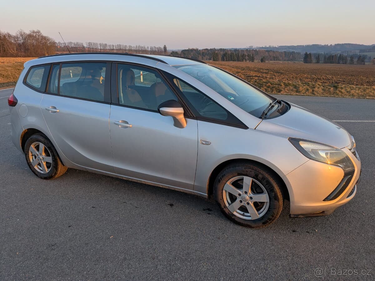 2014 Opel ZAFIRA
