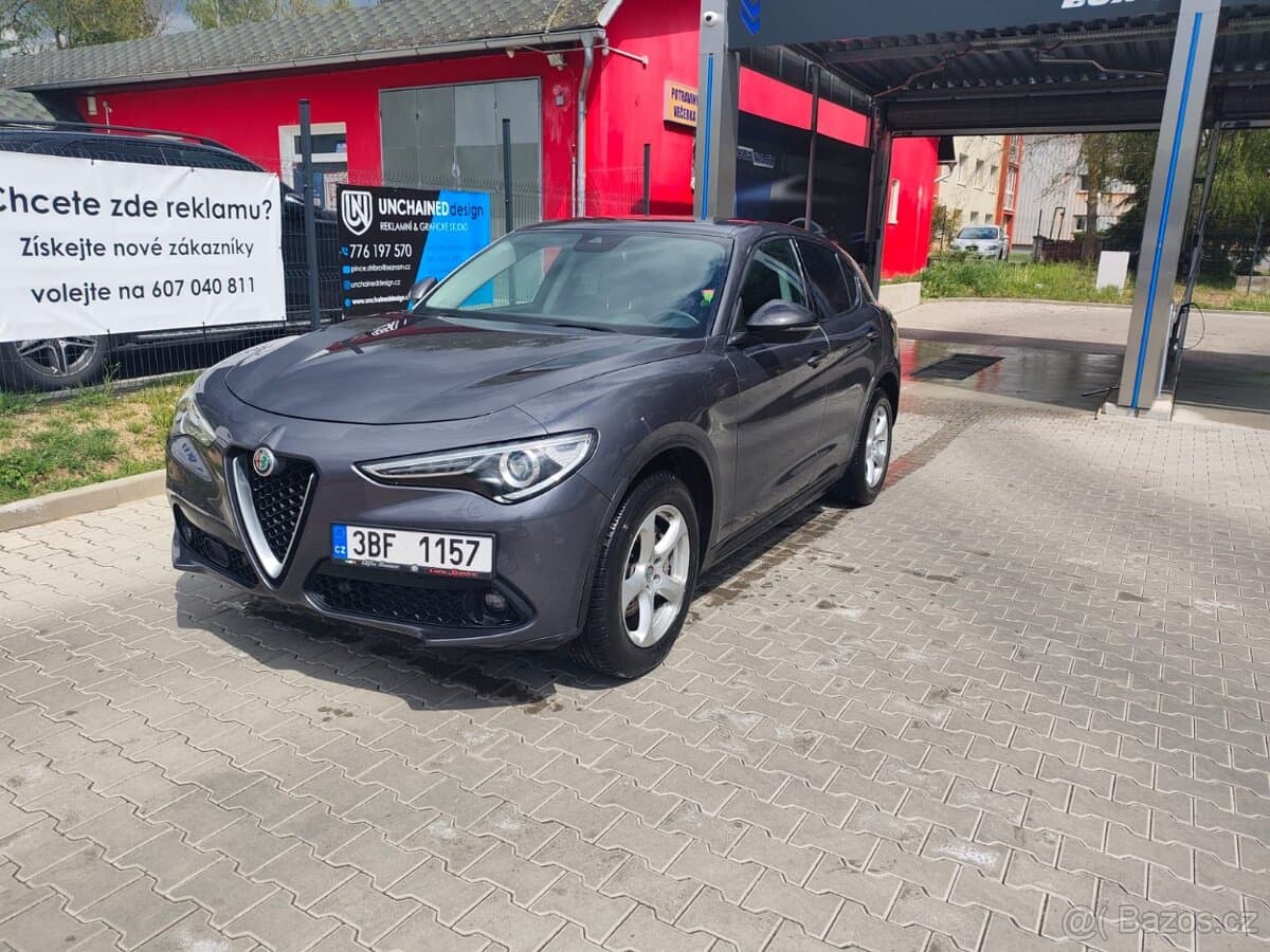 2018 Alfa Romeo STELVIO