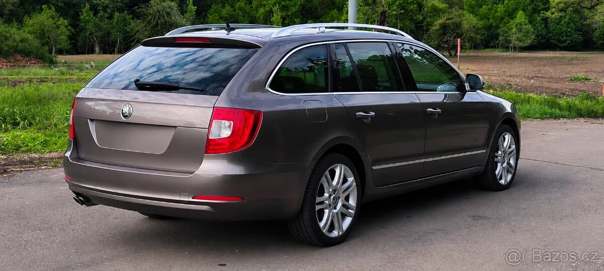 2010 Škoda SUPERB