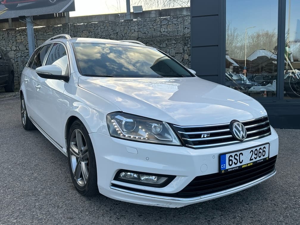 2012 Volkswagen PASSAT