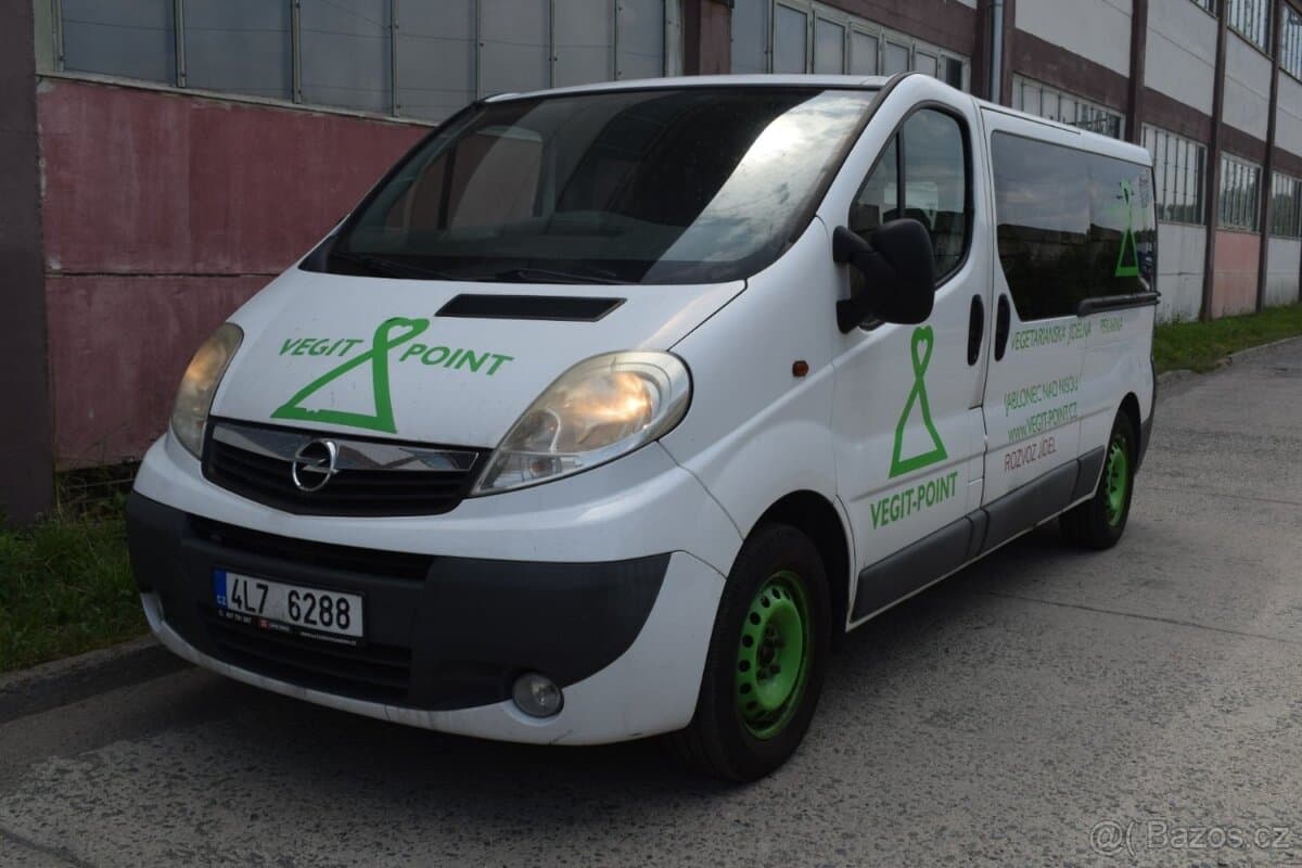 2011 Opel VIVARO