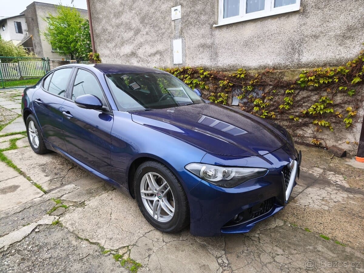 2018 Alfa Romeo GIULIA