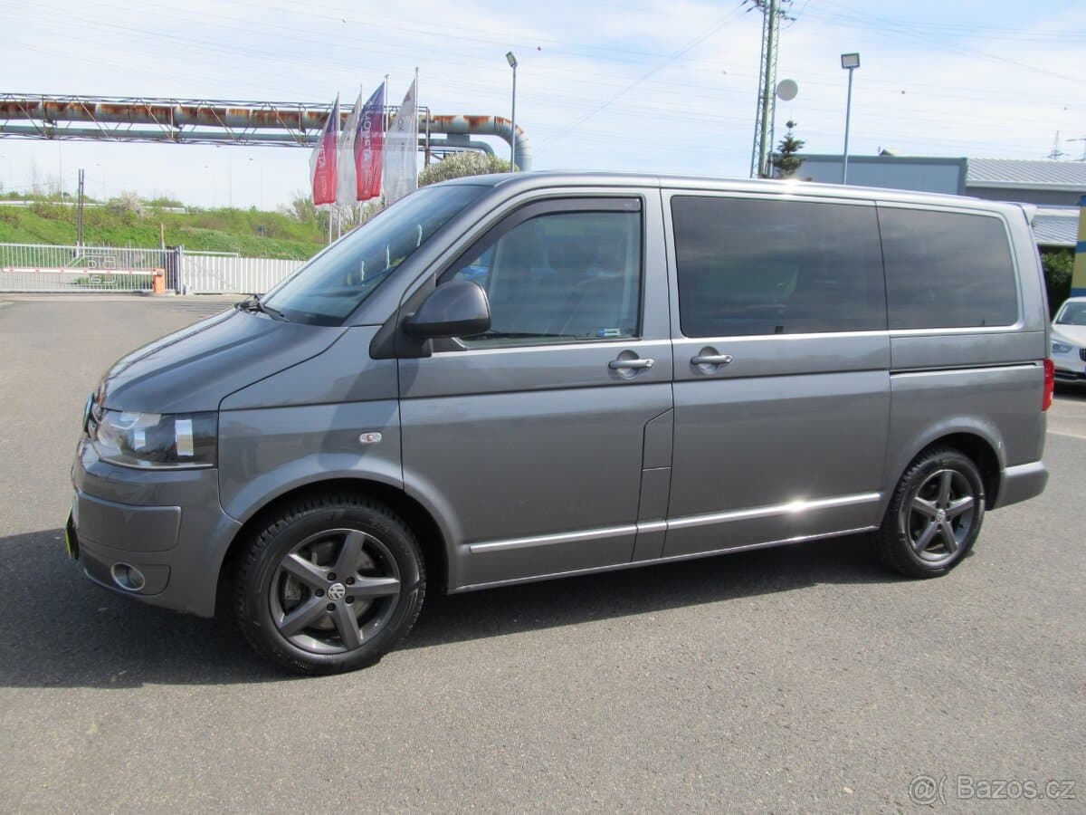 2010 Volkswagen MULTIVAN