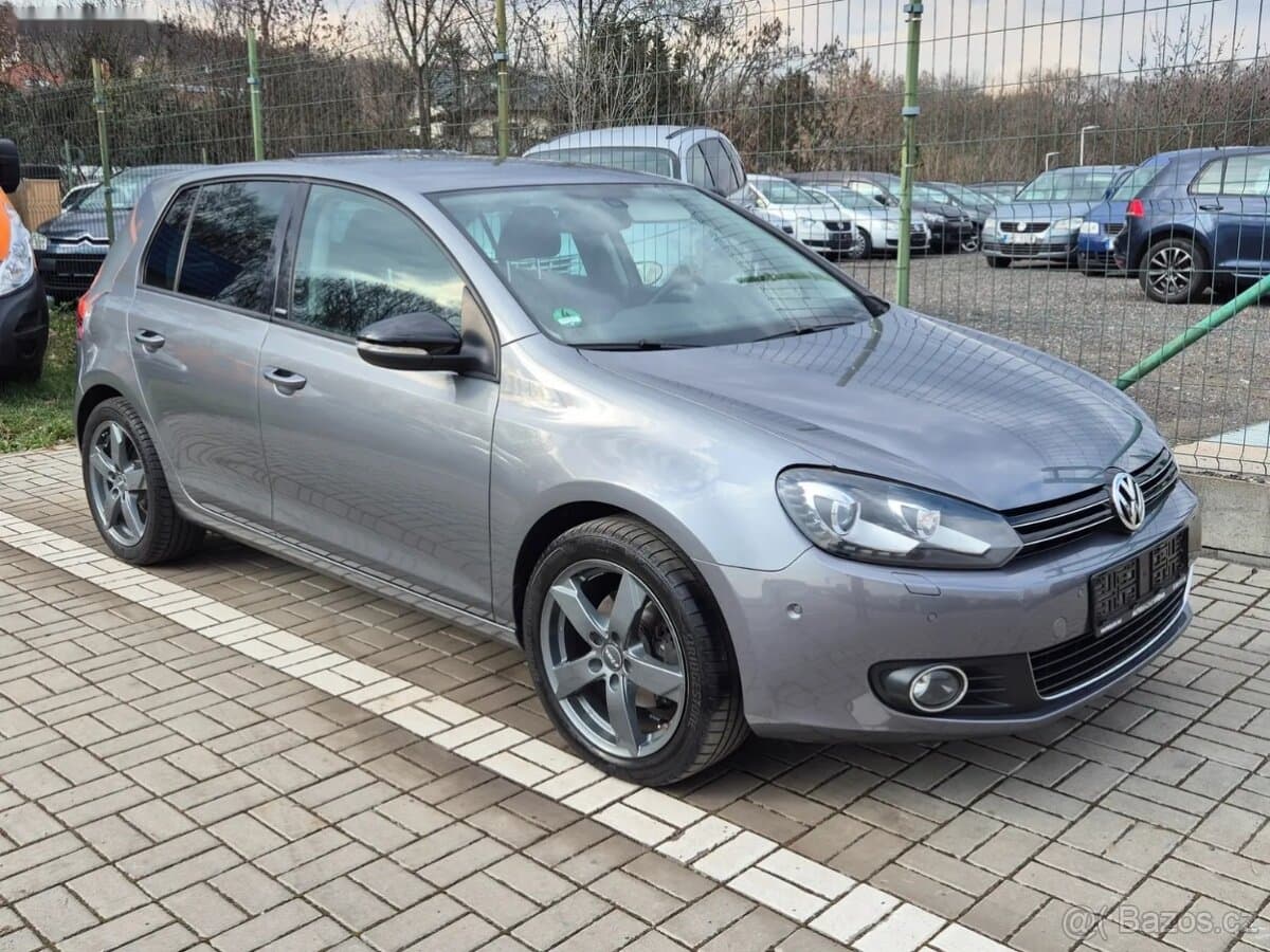 2011 Volkswagen GOLF